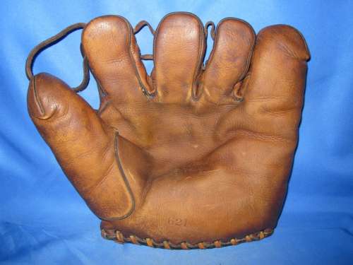 Leo Durocher Wilson 621 Front